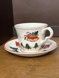 Mason’s Ironstone Christmas Village Tea Cup & Saucer Santa England - Picture 1 of 11