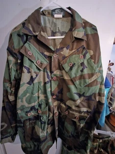 Bass Pro Shops Shirt and Pants Camouflage - Picture 1 of 5