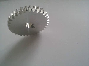 Kawasaki FD620D 425 445 F911 Steel Oil Pump Gear 59051-2114  Plastic gears BREAK - Picture 1 of 2