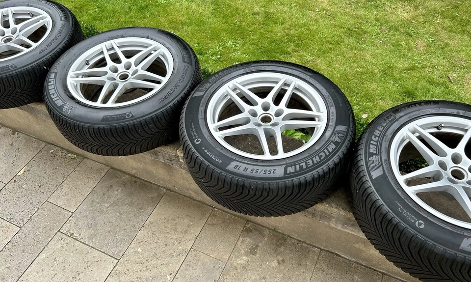 Porsche 8 + 9X 18 ET21 Felgen Winter  Macan S Diesel Rad Sport 95B Wheel Rim Set - Bild 1 von 4