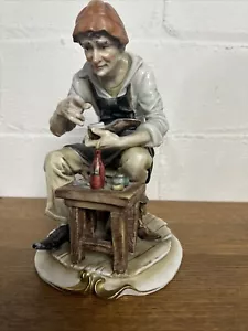 Vintage Andrea by Sadek Large Detailed Statue of a Cobbler 1960's VERY RARE - Picture 1 of 9