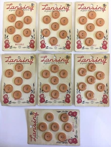 Lote de 40 años 49 tarjetas Lansing #2016 plástico bronceado con botones de 2 orificios talla 22 de colección mediados de siglo - Imagen 1 de 4