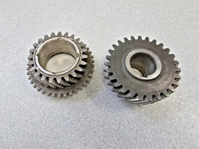 BONITO JUEGO DE ENGRANAJES ORIGINAL USADO PORSCHE 356B 356C 356SC 4D 27:23 4ª VELOCIDAD 8/61 Foto 1 de 4