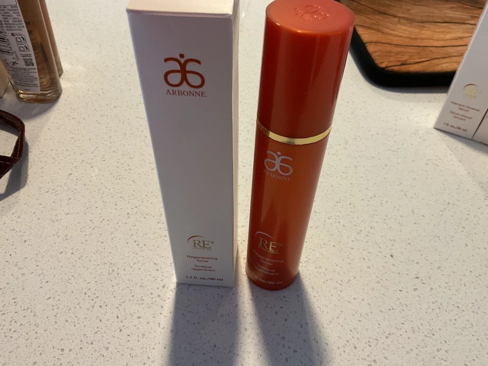 Tónico regenerador avanzado Arbonne RE9 NUEVO EN CAJA 1,7 fl oz/50 ml (100 % auténtico) Foto 1 de 1