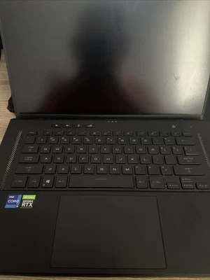 ASUS ROG Zephyrus M16 GU603H - 16" - Core i9-11900H 2.5GHz 16GB 1TB SSD RTX3060 Foto 1 de 2