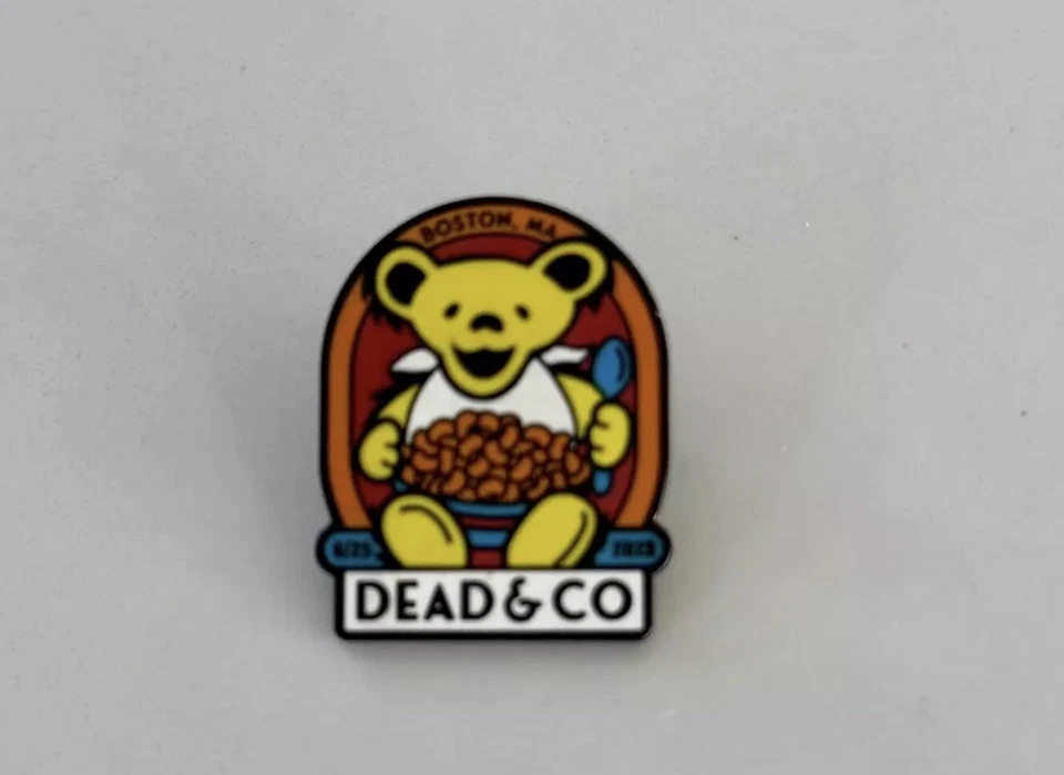 25/06 2023 Fenway Park Dead And & Company 🌹 Pin Final Tour Boston MA Foto 1 de 1