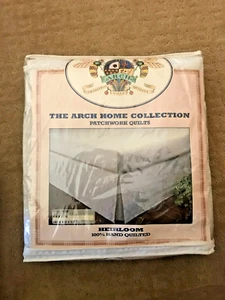 King Quilted Dust Ruffle ECRU Beige Bed Skirt Arch Brand - Picture 1 of 10