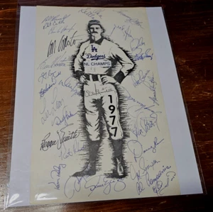 LA Dodgers 1977 NL Champs Team signed 8.5 x 14 by 29 Players/Gen. Mgr. - Picture 1 of 3