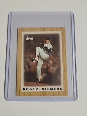 1987 Topps Major League Leaders #42 Roger Clemens Mini Baseball Card  - Image 1 of 2
