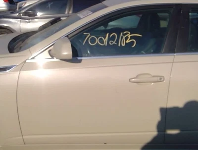 Cadillac CTS Front Driver Door Assembly Body Panel 2008 10 11 12 13 2014 GIM Tan - Image 1 of 4