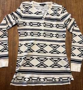 Lauren Ralph Lauren Shirt Women’s M Long Sleeve Aztec Print Thermal Waffle - Picture 1 of 6