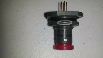 Souriau 851-07-A-8-4-SW-50-A7 4-Pin Connector Case Mount - Image 1 of 4