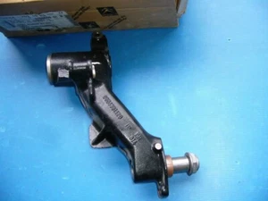 Triangle de suspension arrière gauche pour Peugeot Partner I N°09800- - Picture 1 of 1