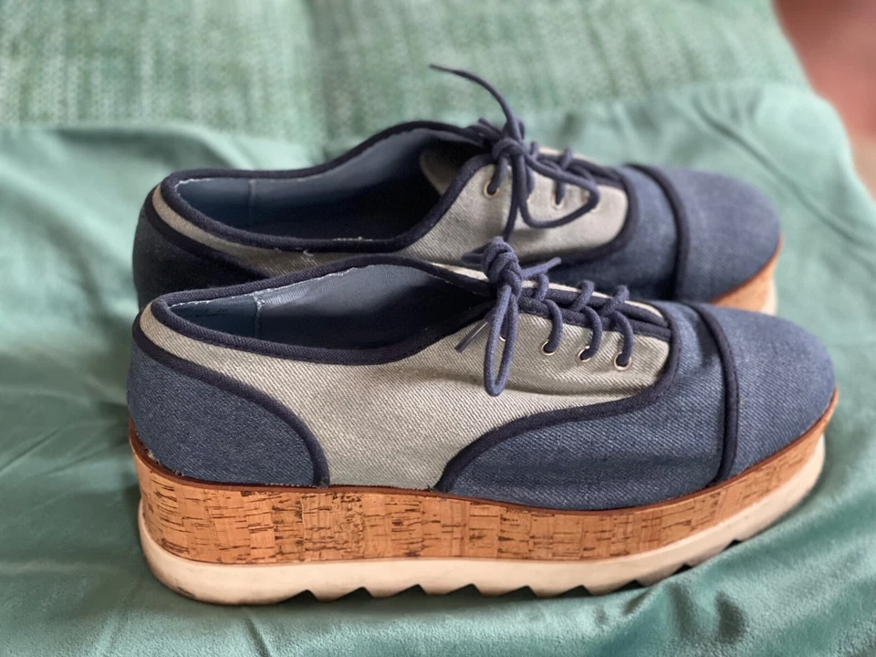 Bamboo Oxford Lace Up Comfort Shoes for Women Blue White Foam and Cork - Image 1 of 4