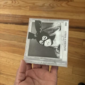 Ariana Grande - Dangerous Woman (Target CD w/Bonus Track, 2016) Republic Records - Picture 1 of 8