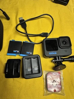 GoPro HERO10 Black Action Camera Bundle - Image 1 of 4