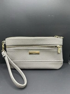 Adrienne Vittadini Studio Zip Pocket Wristlet Wallet faux leather - Picture 1 of 5