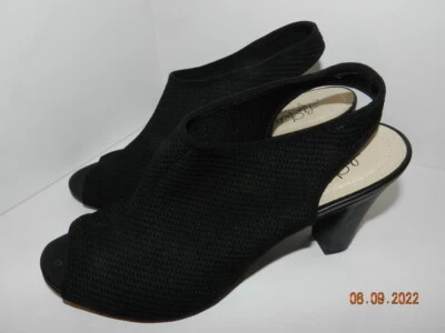 Life Stride Soft System Black mesh 10M Sandals Brand New - Image 1 of 3