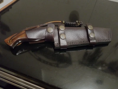 Large Tanto Fighting knife 11.5''  w/ 6'' DAMASCUS Blade. Walnut Scales. Beauty! - Image 1 of 4