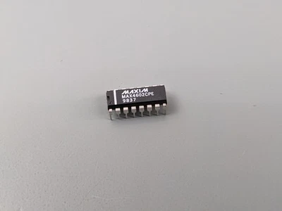 Maxim MAX4602 Quad 2.5 欧姆 SPST CMOS 模拟开关 IC — 第 1/2 张图片
