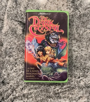 The Dark Crystal VHS 1994 Tape Jim Henson 80s 90s Adventure Green VTG Clamshell Foto 1 de 3