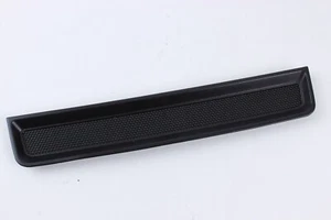 LAND ROVER DISCOVERY 1 CENTER DASH RUBBER MAT INSERT CONSOLE TRAY 94-99 OEM - Picture 1 of 3