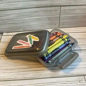 Scatola pastelli con 24 pastelli nuovi - Foto 1 di 3