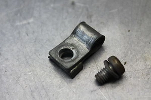 Suzuki TS125 TS 125 Sierra 1980 buje de freno delantero cable estancia fabricante de equipos originales stock - Imagen 1 de 1