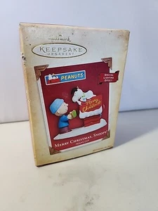 Hallmark Keepsake Ornament Feliz Navidad Snoopy Peanuts 2004 Iluminación ¡Nuevo! - Imagen 1 de 3