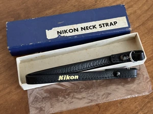 Vintage Nikon Black Leather Neck Shoulder Strap w GOLD logo Unused in box AN-2 - Picture 1 of 1
