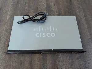 Cisco SG500X-24P-K9 24-Port Gigabit 4-Port 10Gigabit PoE StackableManaged Switch - Afbeelding 1 van 5
