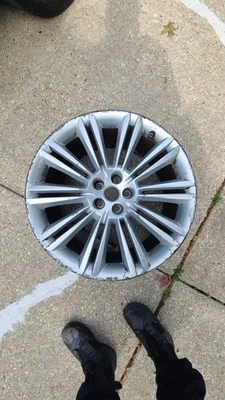 Llanta trasera Jaguar XJ XK 20" 2010-2015 de fábrica OEM "Kasuga" Foto 1 de 4