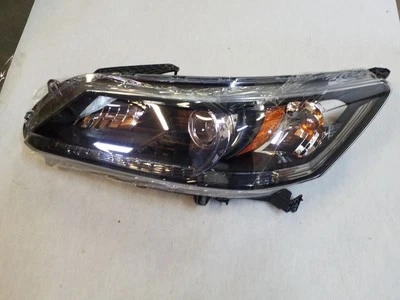 Driver Left Headlight Sedan EX | Fits 2013-2015 Honda Accord - Image 1 of 4