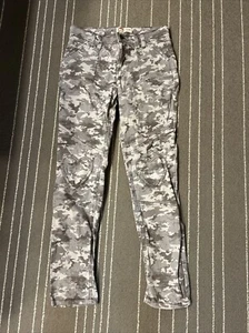 L.e.i. Chelsea Lowrise Girl's Gray Camouflage Knee Pad Jeans Adjustable Waist 14 - Picture 1 of 4