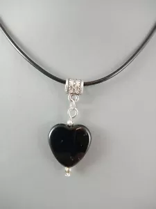 Black Goth Heart on cord Necklace Valentine's Love Emo Gothic Jewellery - Picture 1 of 5