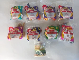 Vintage 1998 König der Löwen Simba's Pride McDonalds Happy Meal 8 Spielzeuge + 1996 Timon & Pu - Bild 1 von 9