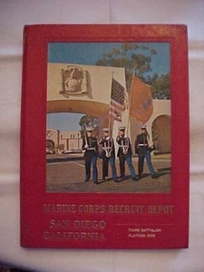 MARINE CORPS RECRUITS SAN DIEGO CALIFORNIA THIRD BATTALION PLATOON 3036 (1974 - Picture 1 of 5