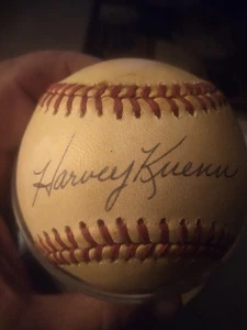 HARVEY KUENN 1953 ROY 59 BATTING CHAMP BREWERS SIGNED AUTO VTG OAL BASEBALL  - Picture 1 of 8