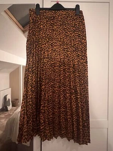 I Saw It First Skirt - Picture 1 of 2
