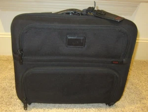 TUMI 26124DH Alpha Dual-Use Compact 2 Rolling Laptop / Weekender Luggage Bag Exp - Picture 1 of 15