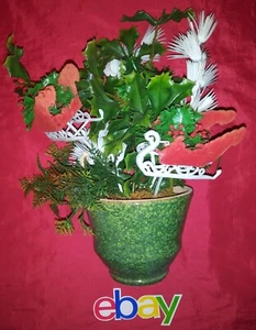 VINTAGE Melrose Made In Italy Pottery Vase W CHRISTMAS MISTLETOE Flowers 13" - Picture 1 of 5