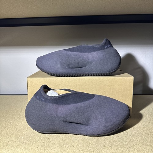 Taglia 12 Adidas Yeezy Knit Runner Fade Onyx