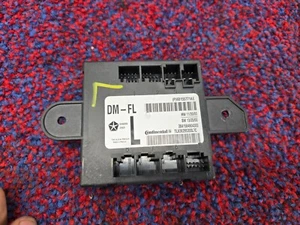 JEEP GRAND CHEROKEE SRT 11-14 OEM FRONT LEFT DRIVER DOOR CONTROL MODULE COMPUTER - Picture 1 of 2