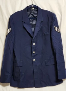 US Air Force USAF Hombre Vestido Azul Servicio Chaqueta Abrigo Ssgt 3 Botones 44XL - Imagen 1 de 11