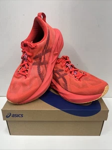 Zapatos para correr para mujer ASICS Novablast 5 talla 9,5 USADOS - LIMPIOS, con caja - Imagen 1 de 7