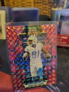 2023 Panini Mosaic Camo Pink Mike Williams #129
