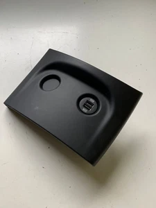 Porsche Cayenne OEM 11-18 Console centrale posteriore presa rivestimento interno coperchio USB - Foto 1 di 5