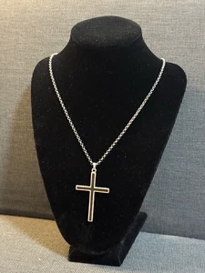 Solid 925 Sterling Silver Mens Simple Large Cross Pendant Chain Necklace 55cm - Picture 1 of 11