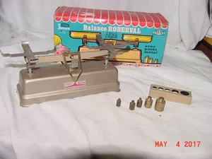 TESTUT JOLUX JOUET BALANCE ROBERVAL METAL TOY SCALE WITH WEIGHTS IN BOX FRANCE - Picture 1 of 12