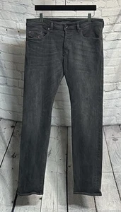 Diesel BUSTER Jeans Mens 33x32 Regular Slim Tapered Stretch Denim Wash U822R - Picture 1 of 15